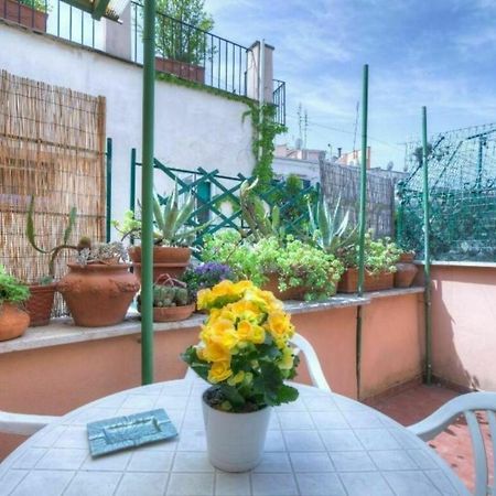 Penna Relais Al Corso Panzió Róma Kültér fotó
